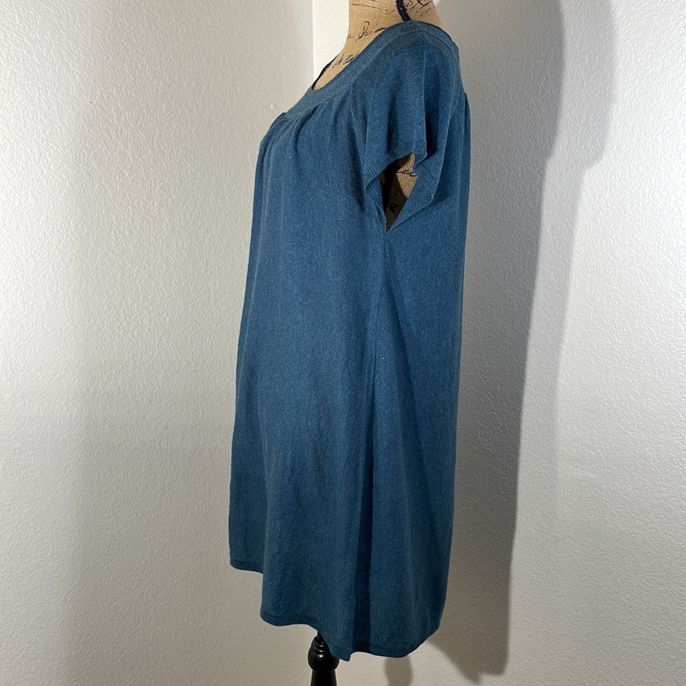 DKNY Vintage Knit Dress - Picture 11 of 17
